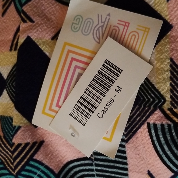 LuLaRoe Cassie skirt - Picture 3 of 3